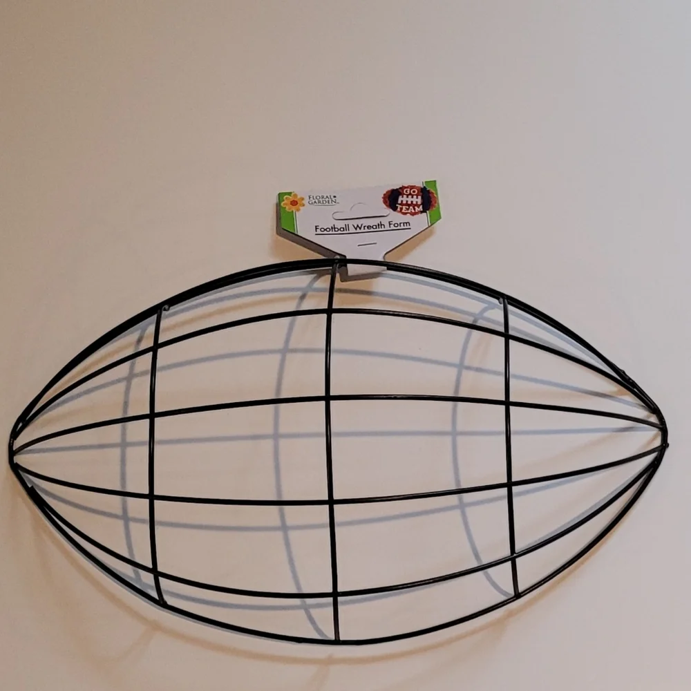4 Football Wreath Frames 3D Metal For Wreath Making Crafts